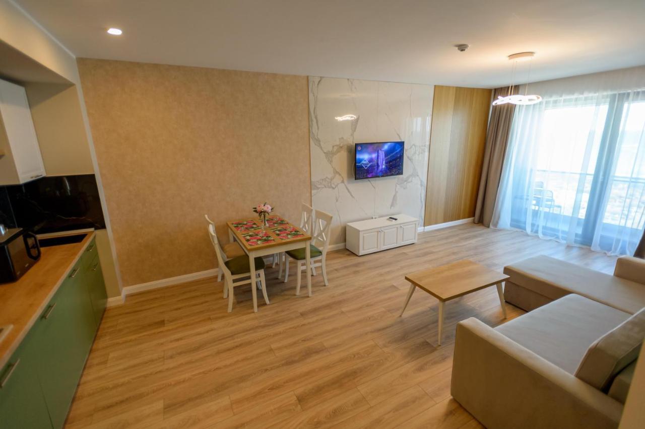 Plazza Mamaia Nord Aparthotel Năvodari Kültér fotó