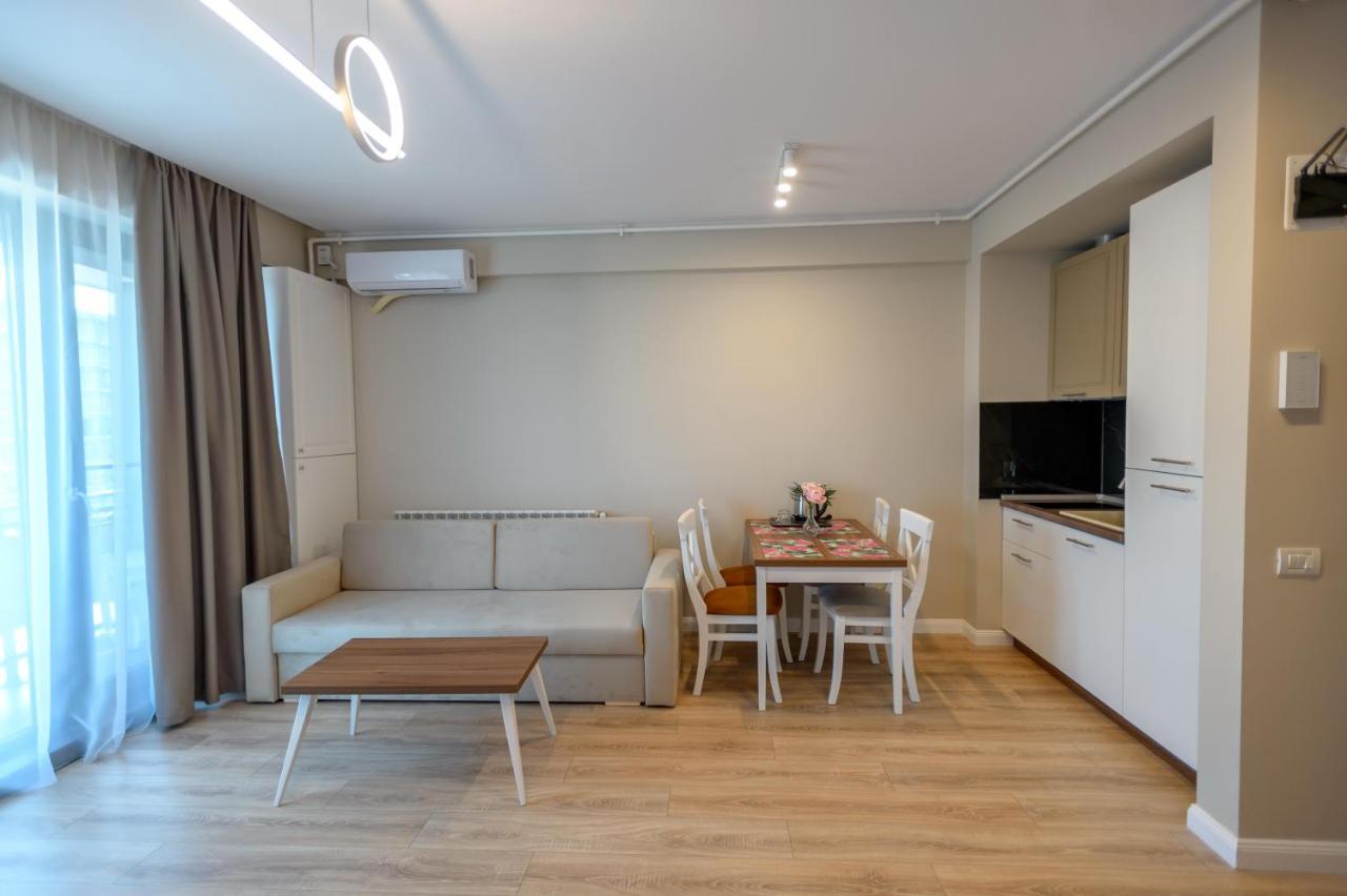 Plazza Mamaia Nord Aparthotel Năvodari Kültér fotó